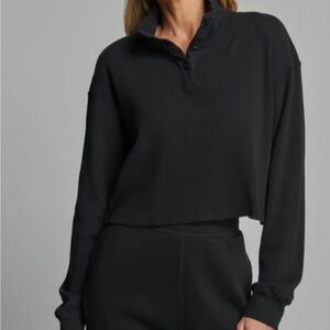 Aerie Black Button-Up Cropped Sweatshirt